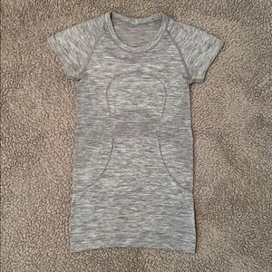 Lululemon swiftly speed